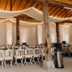 Hochzeit Zuhause planen_ romantische Scheunenhochzeit2